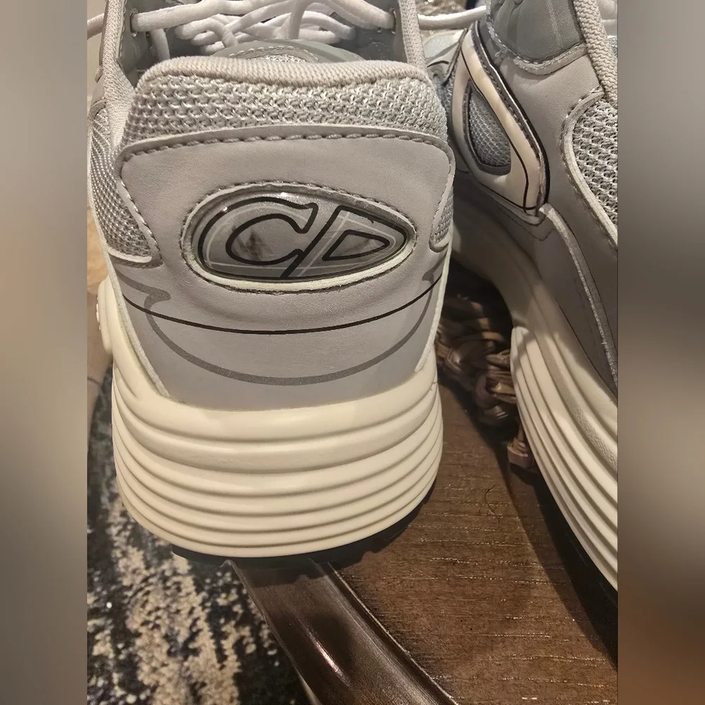 Dior Men's Gray Sneakers - Picture 5 of 17